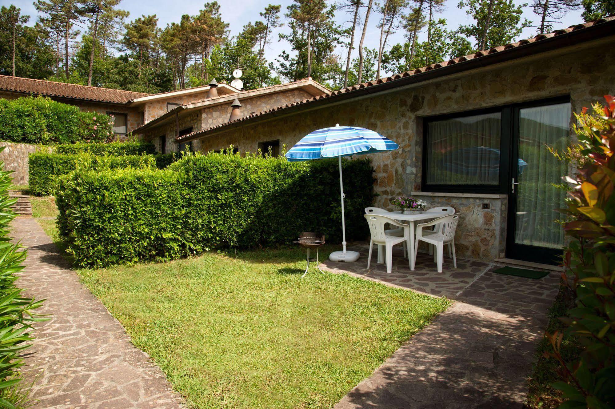 Residence Tourist Лукка Екстер'єр фото